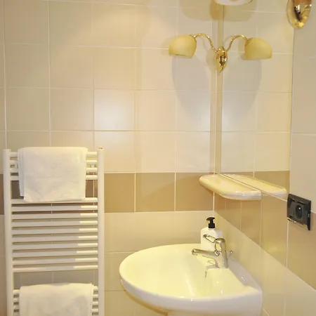 Wonderful In Vinohrady Apartment