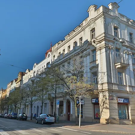 Wonderful In Vinohrady Appartamento